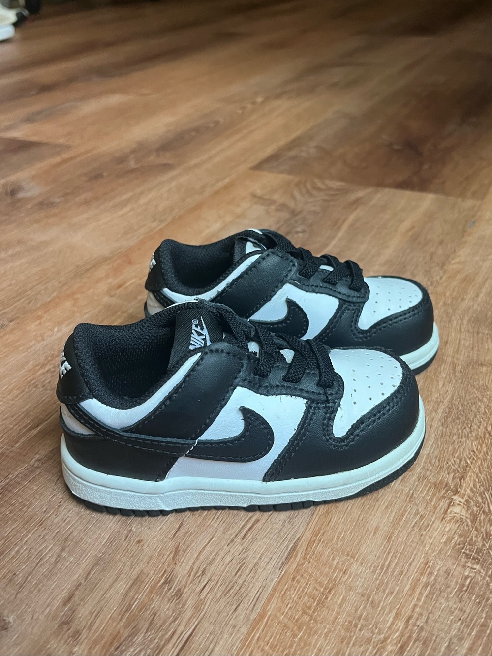 Nike Kids Black and White Low-Top Sneakers